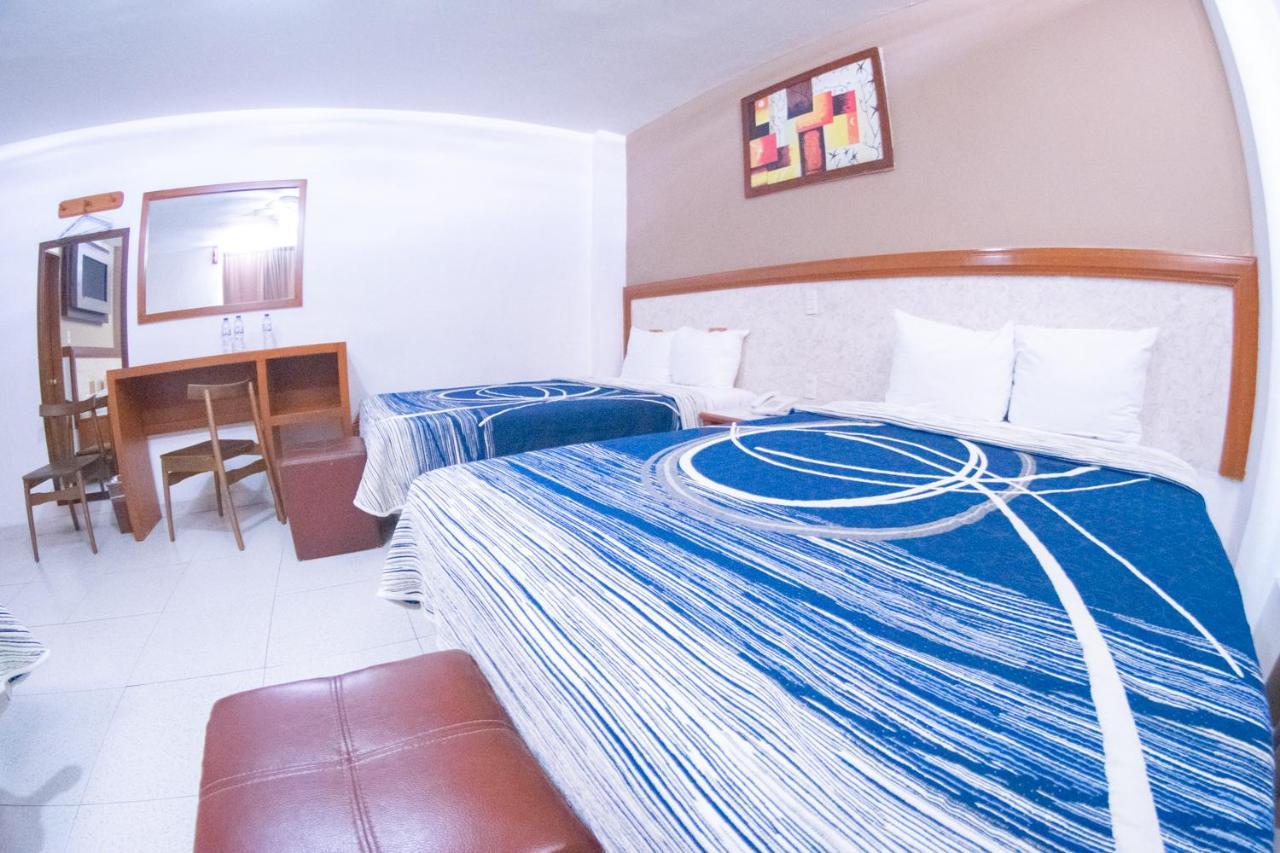 Hotel Niza Zona Piel Leon Ngoại thất bức ảnh