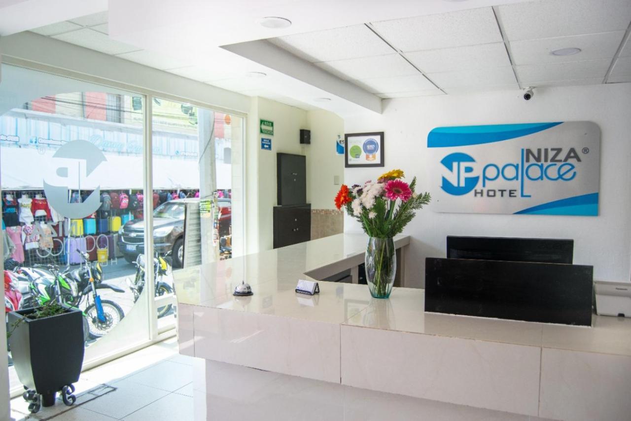 Hotel Niza Zona Piel Leon Ngoại thất bức ảnh
