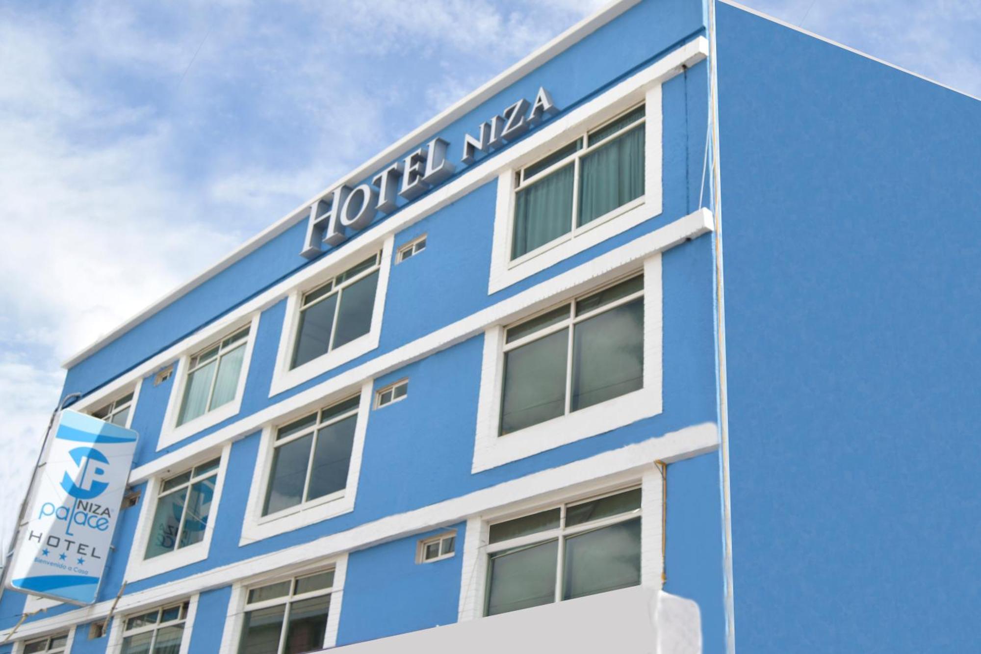 Hotel Niza Zona Piel Leon Ngoại thất bức ảnh